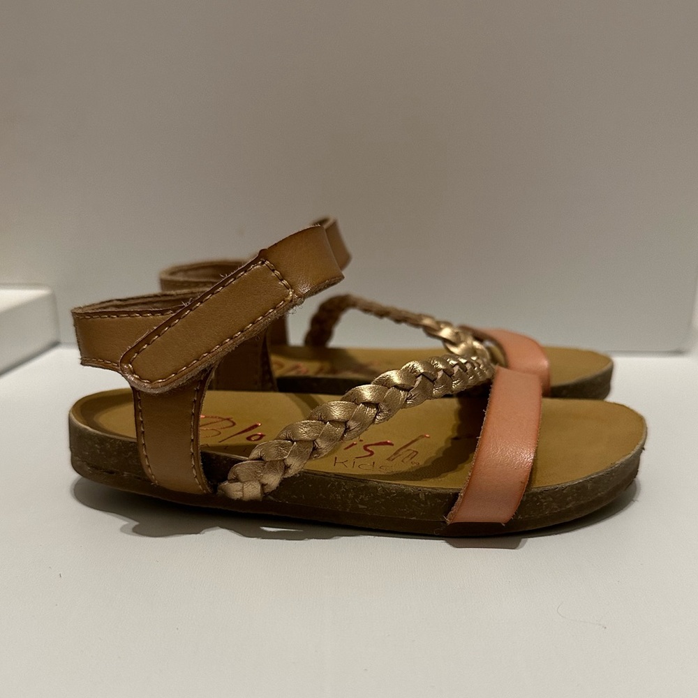 Blowfish Kids size 7 Sandals